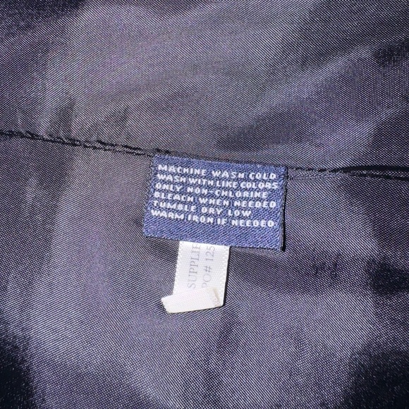 American living puffer vest. - Picture 3 of 5